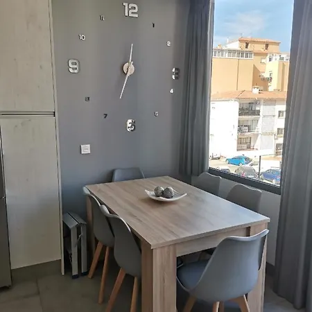 Victoria * La Cala Del Moral