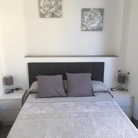 Victoria * La Cala Del Moral